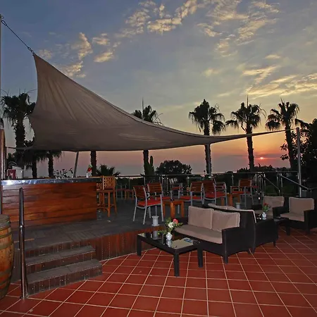 Hotel Grand Side