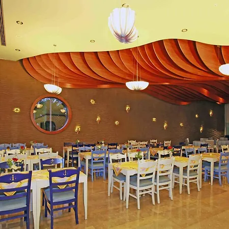 Hotel Grand 4*